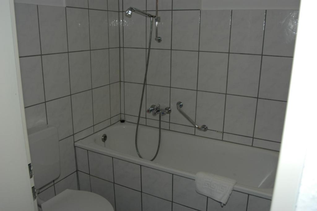 Schwerthof Hotel Solingen Room photo